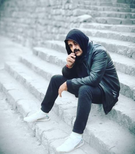 ‘यूपी में सब बा’ फेम रवि किशन बोले- ‘BJP की जीत तय बा... जिंदगी झंड बा, विरोधी लोगन कवने बात के घमंड बा?’