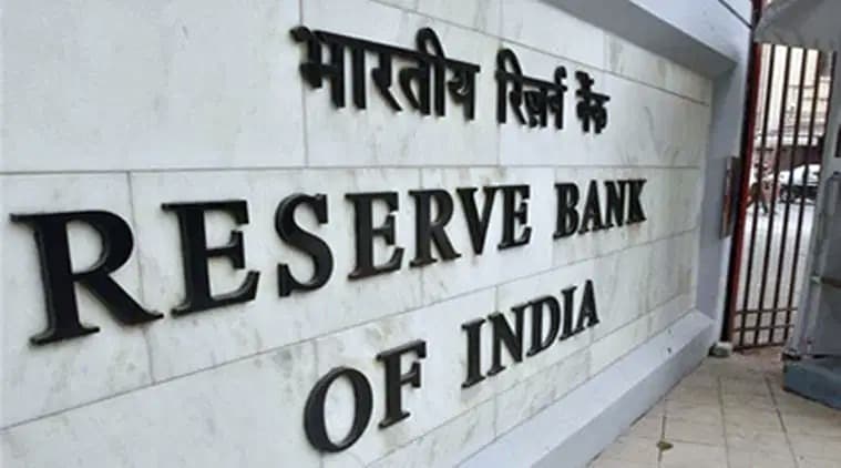 मार्च में बैंकों की जमा वृद्धि दर घटकर 10 फीसदी पर पहुंची, RBI ने बताए आंकड़े