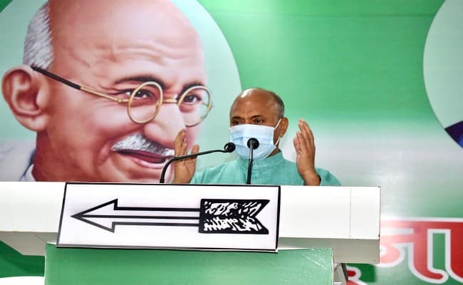 किसानों की बदौलत ही दूसरे मुल्कों के आगे नहीं झुकता भारत, जवानों की तरह किसानों को भी मिले पेंशन: आरसीपी सिंह