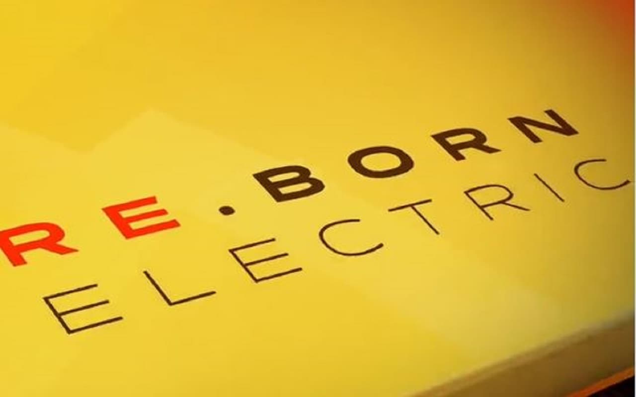 Video: 15 अगस्त को लॉन्च होगी महिंद्रा थार EV Concept, टीजर हुआ जारी