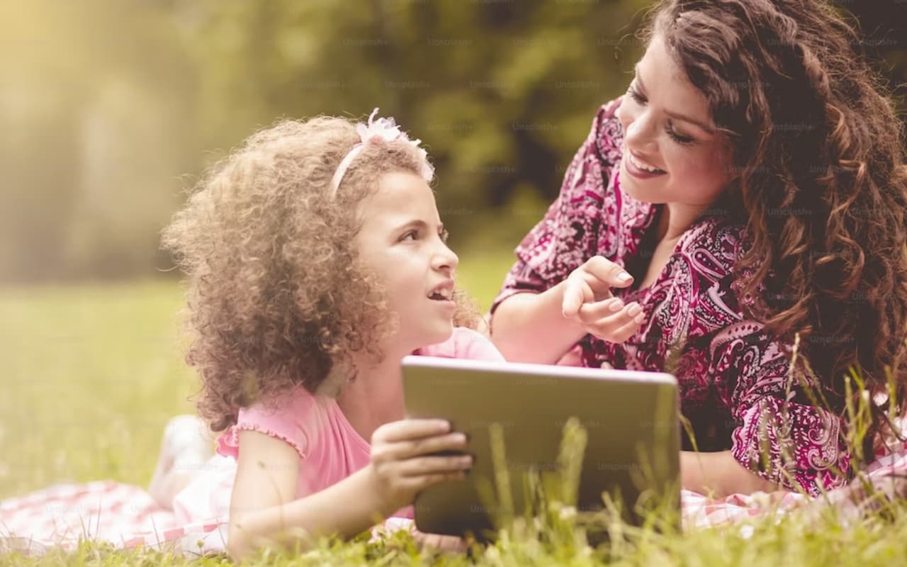 How To: अपने बच्चे की लर्निंग के साथ ही उनके एजुकेशन में भी कैसे कर सकते हैं मदद ? इन 15 प्वाइंट से जानिए