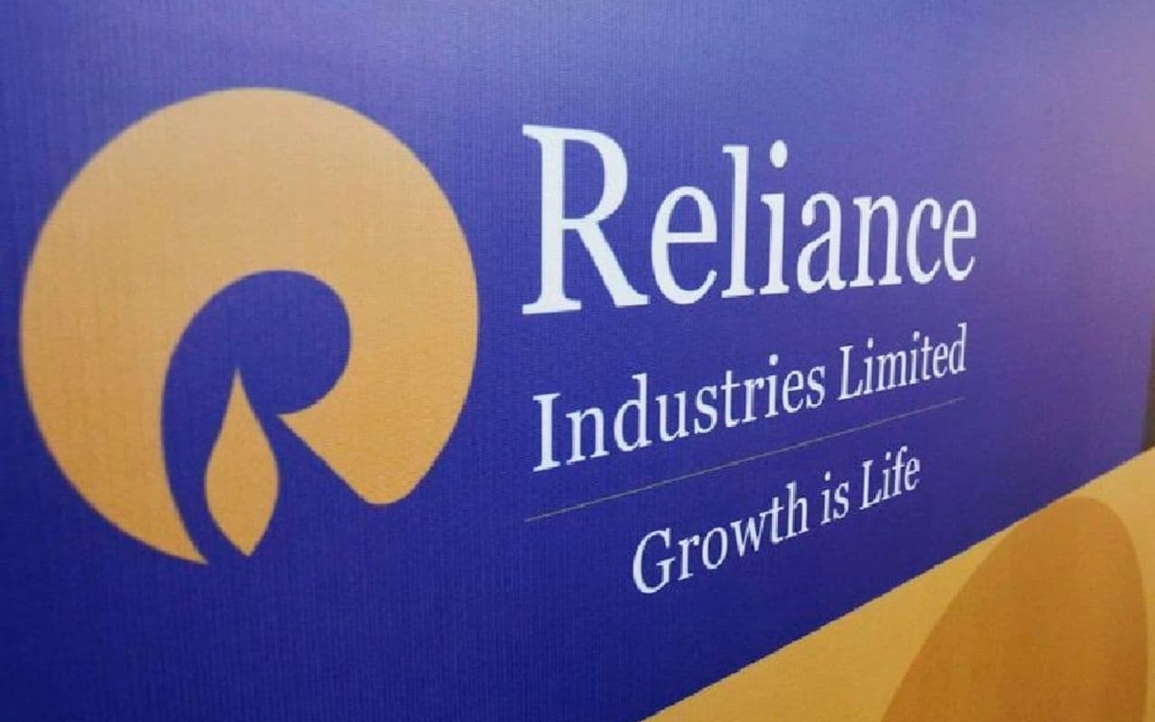 रिलायंस न्यू एनर्जी ने 1.2 करोड़ डॉलर में खरीदी अमेरिका की कंपनी 'कैलक्स' में 20 फीसदी हिस्सेदारी