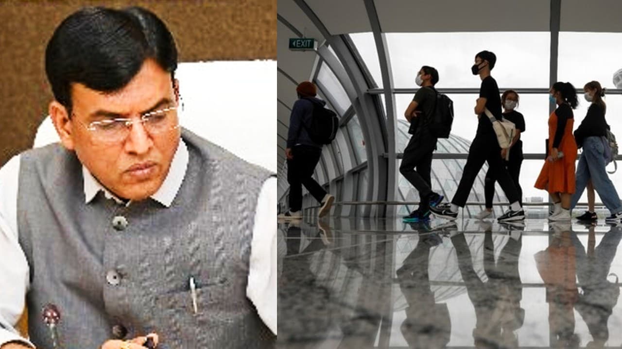 Revised Covid Guidelines: विदेशों से आने वालों के लिए खुशखबरी, अब नहीं रहना होगा कोरेंटिन