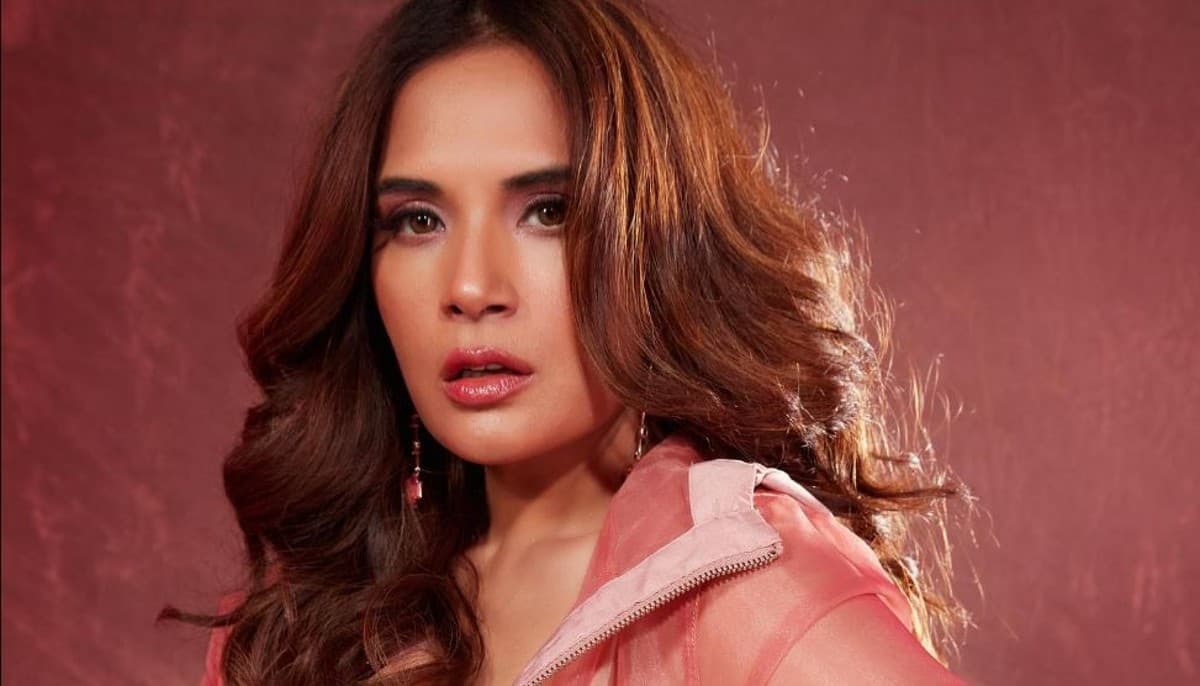 ऋचा चड्ढा ने अपने बॉडी ट्रांसफॉर्मेशन से फैंस को चौंकाया, एक्ट्रेस ने वजन घटाने को लेकर किया ये खुलासा