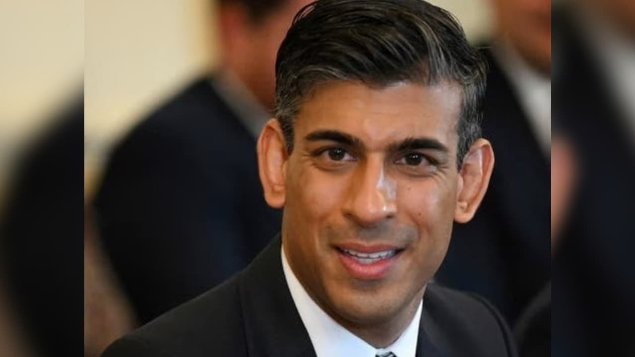 ऋषि सुनक के PM बनने से ब्रिटेन की राजनीति में बढ़ेगा भारतीयों का कद! जानें सुनक का भारत से खास रिश्ता