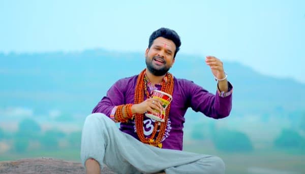 Sawan Bhopuri Geet 2022: हिट हुआ रितेश पांडे का ‘महादेव से बड़ा कोई देव नहीं’ गाना, देखें वायरल वीडियो