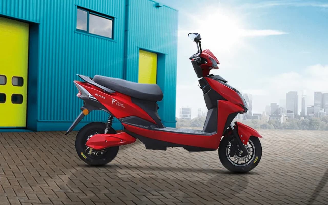 Electric Scooty: मात्र 76,000 हजार की ये स्कूटी सिंगल चार्ज पर चलेगी 100 किलोमीटर, 3 से 4 घंटे में फुल चार्ज