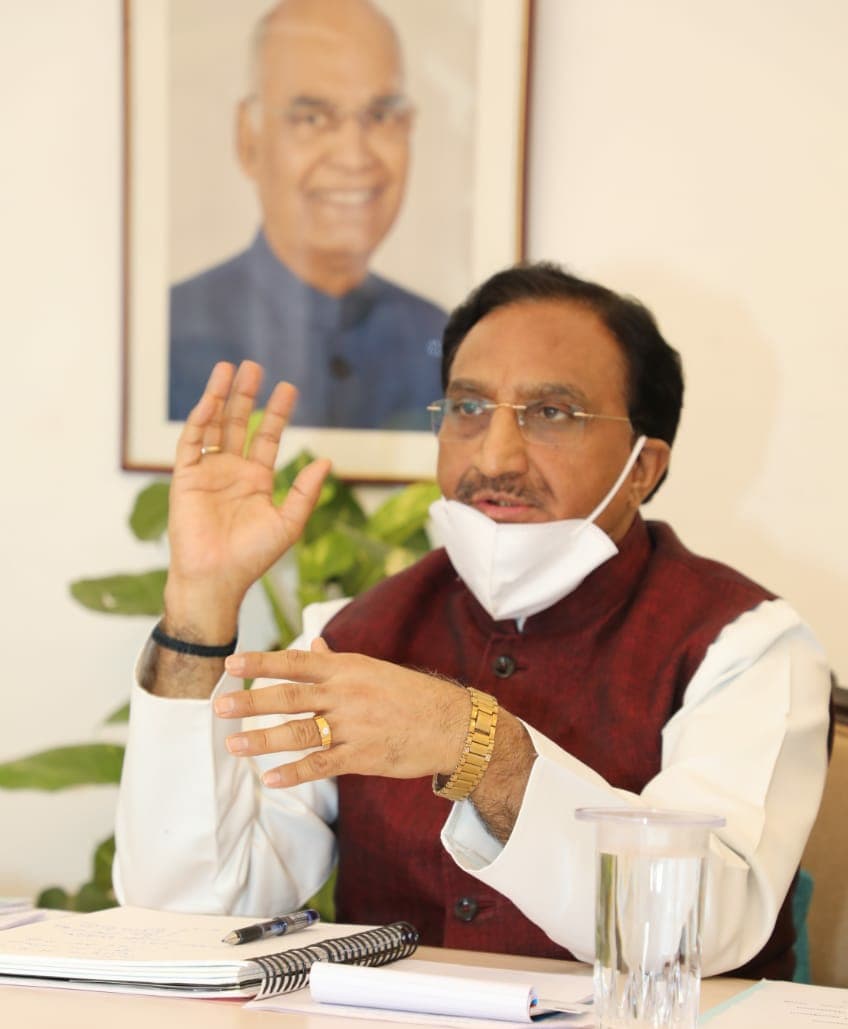 मानव संसाधन विकास मंत्रालय ने अध्ययन के लिए छात्रों को ई-ज्ञानकोश की मदद लेने का दिया सुझाव