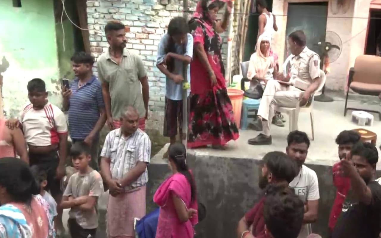 Delhi Double Murder: भाई की जान बचाने के लिए बदमाशों से भिड़ी बहनें, गोली लगने से हुई मौत, पांच आरोपी गिरफ्तार