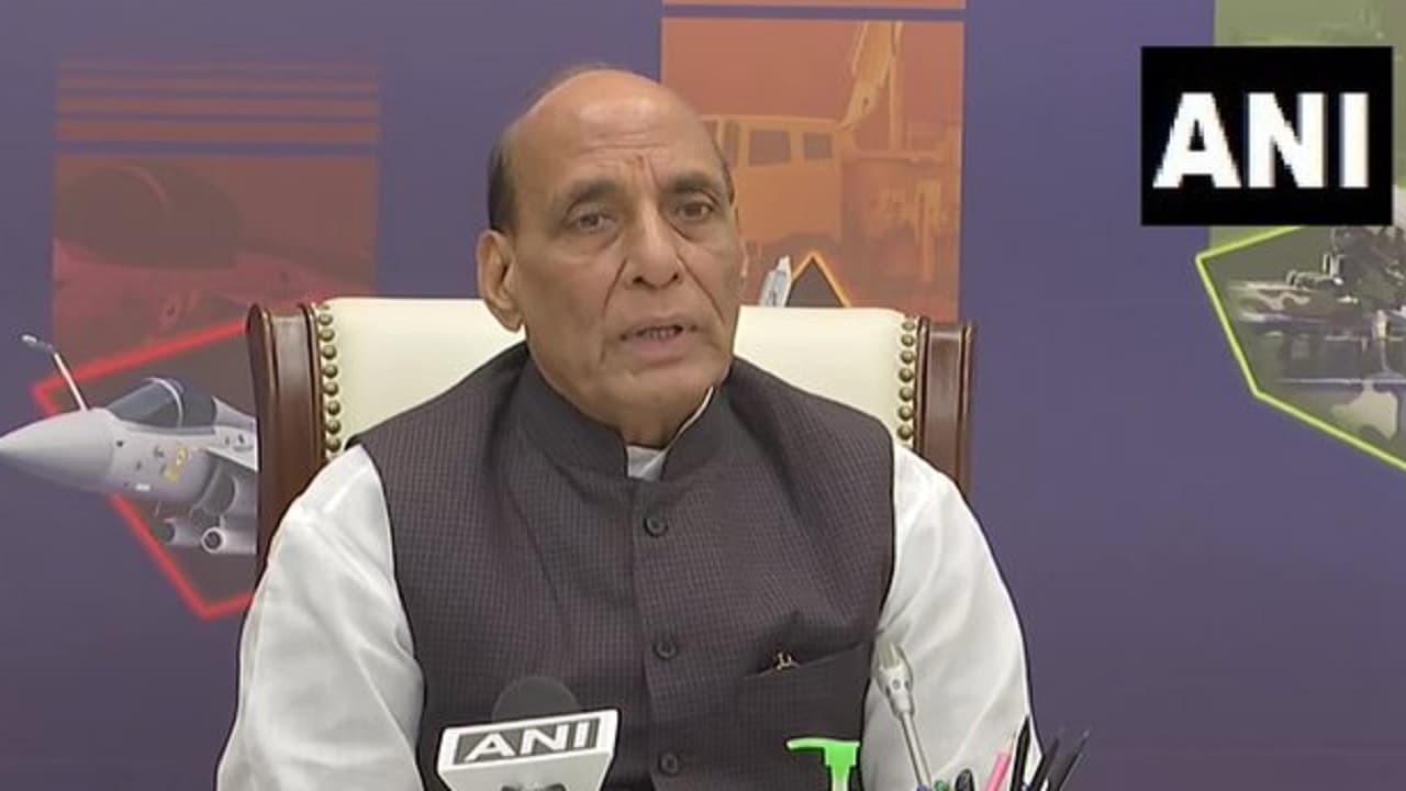 पाक में गलती से हुई मिसाइल फायरिंग पर आज संसद में बोलेंगे राजनाथ सिंह, मामले पर चीन और US ने कही ये बात