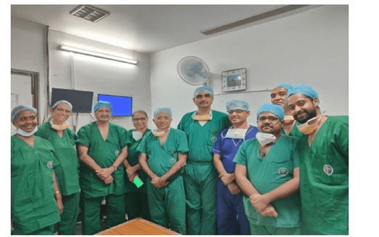 Delhi News: आरएमएल अस्पताल में महिला का हुआ पहला सफल हर्ट ट्रांसप्लांट, 15 साल की युवती से मिला दिल