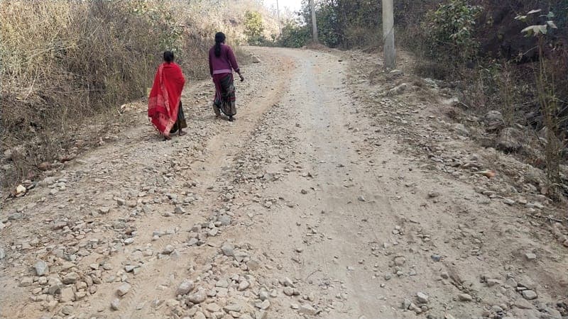 झारखंड: एक दशक से बदहाल सड़क की अब बदलेगी तस्वीर, टेंडर निकलने से ग्रामीणों में खुशी