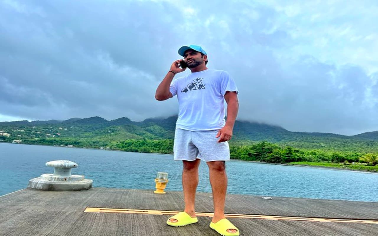 Rohit Sharma ने ‘अनारकली’ को किया फोन तो पत्नी रितिका ने कही बड़ी बात Rohit Sharma ने ‘अनारकली’ को किया फोन तो पत्नी रितिका ने कही बड़ी बात