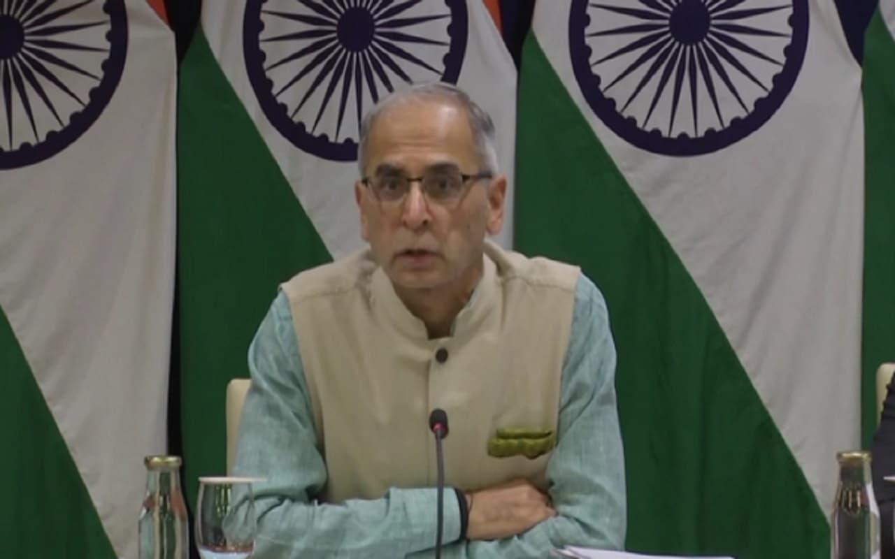 'रोहिंग्याओं को म्यांमार वापस लाने की दिशा में प्रयासों का समर्थन करता है भारत', विदेश सचिव का बयान