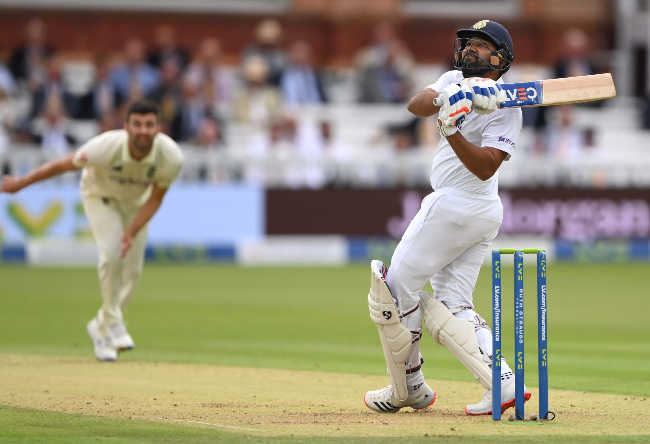 IND vs ENG: सचिन का रिकॉर्ड तोड़ रोहित शर्मा ने लॉर्ड्स में रचा इतिहास, 69 साल बाद किया ऐसा कारनामा