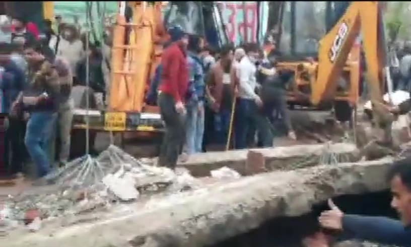 श्मशान घाट हादसाः समीर, शादाब और तनवीर की समझदारी से बची इतने लोगों की जान