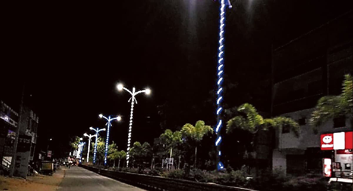 बाबूजी कल्याण सिंह ग्राम उन्नति योजना में अलीगढ़ के 20 गांव का चयन, रात में भी जगमगाएंगे कई गांव