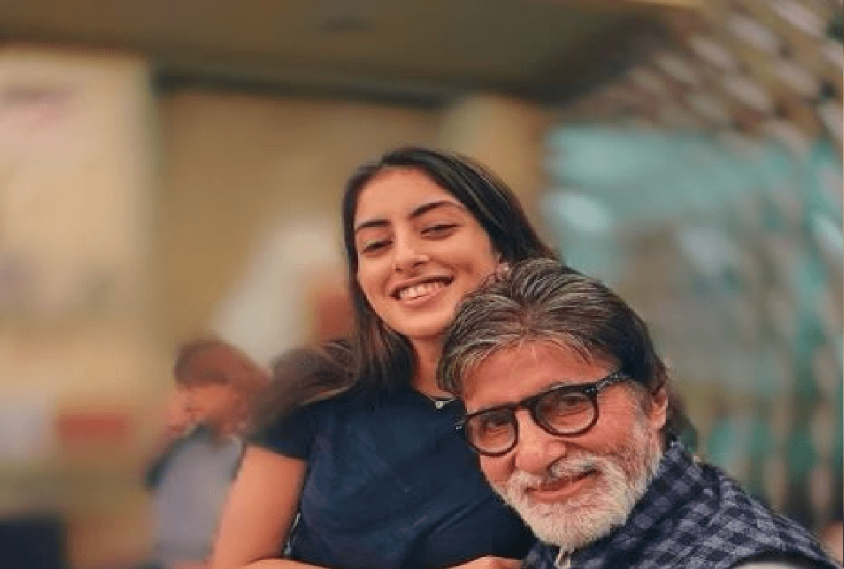 Navya Naveli Nanda के इस काम से बेहद इंप्रेस हुए अमिताभ बच्चन, सुहाना खान का कमेंट हो रहा वायरल Navya Naveli Nanda के इस काम से बेहद इंप्रेस हुए अमिताभ बच्चन, सुहाना खान का कमेंट हो रहा वायरल