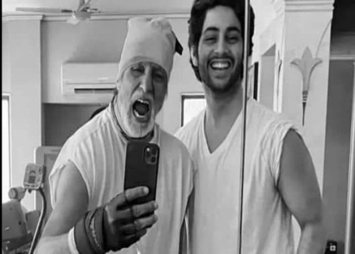 अमिताभ बच्‍चन के नाती अगस्‍त्‍य को मिलने लगे हैं फिल्‍मों के ऑफर, लुक में बिग बी को देते हैं टक्कर