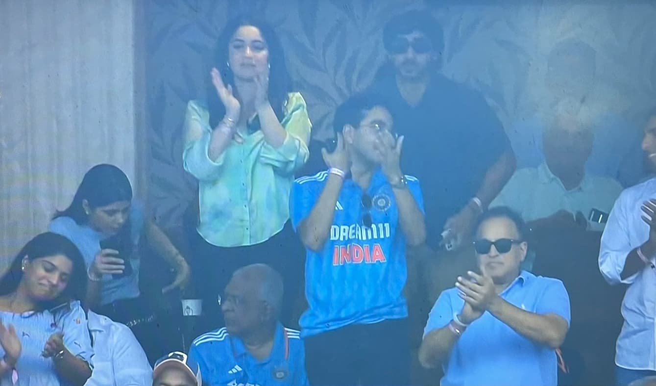 India vs Sri Lanka: मुंबई में फिर चला शुभमन का बल्ला, जानें क्या है गिल और सारा तेंदुलकर की केमेस्ट्री India vs Sri Lanka: मुंबई में फिर चला शुभमन का बल्ला, जानें क्या है गिल और सारा तेंदुलकर की केमेस्ट्री