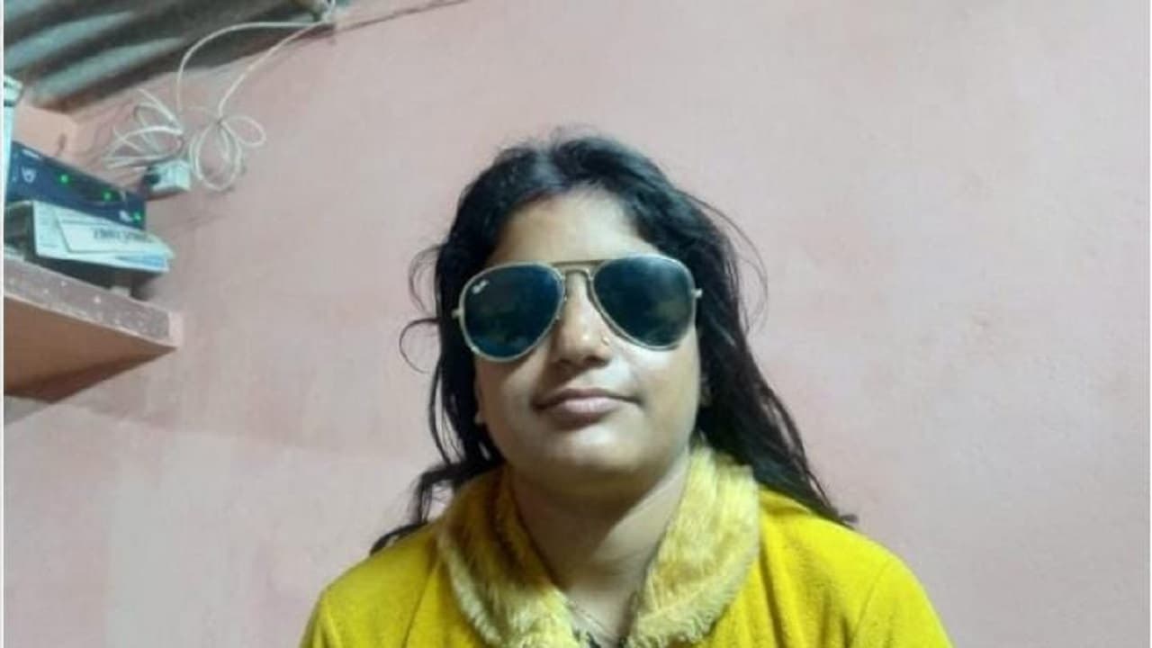 Jharkhand Crime News: दहेज में चार पहिया गाड़ी के लिए मार डाला, ससुरालवाले फरार, मायकेवालों का ये है आरोप Jharkhand Crime News: दहेज में चार पहिया गाड़ी के लिए मार डाला, ससुरालवाले फरार, मायकेवालों का ये है आरोप