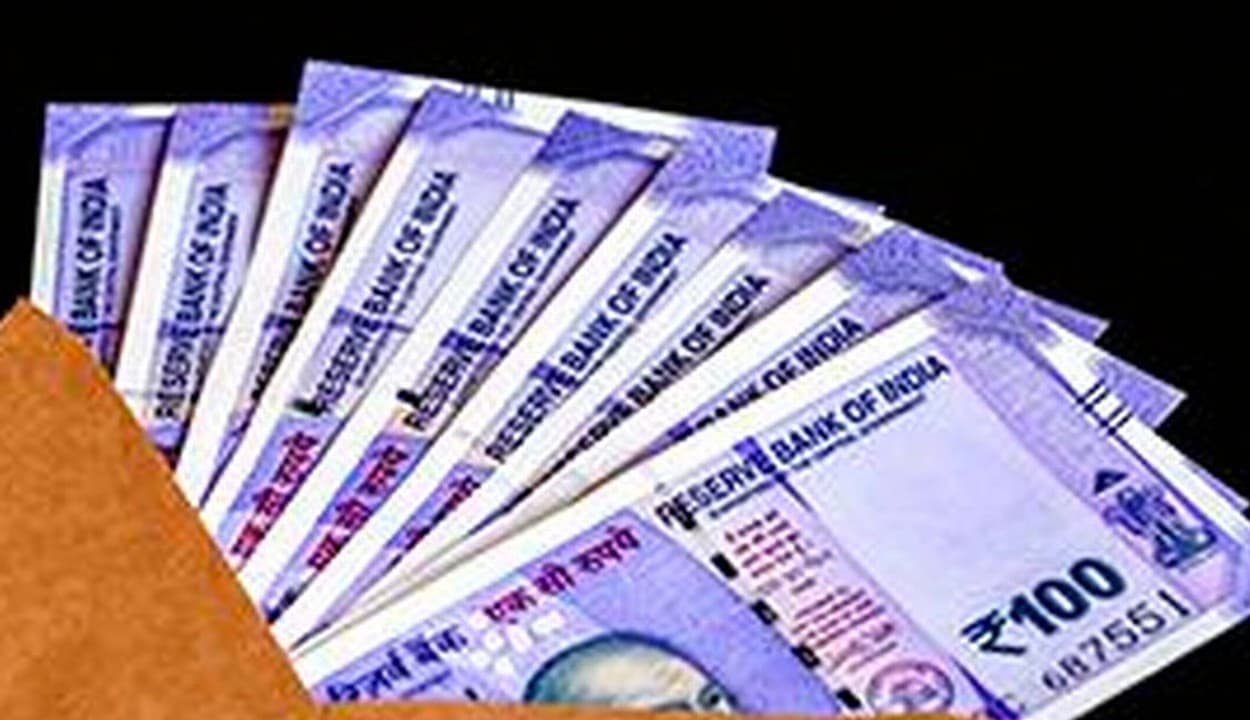 EPF News : देश के लाखों कर्मचारियों की पेंशन में 8500 रुपये तक हो सकती है बढ़ोतरी, जानिए कैसे?