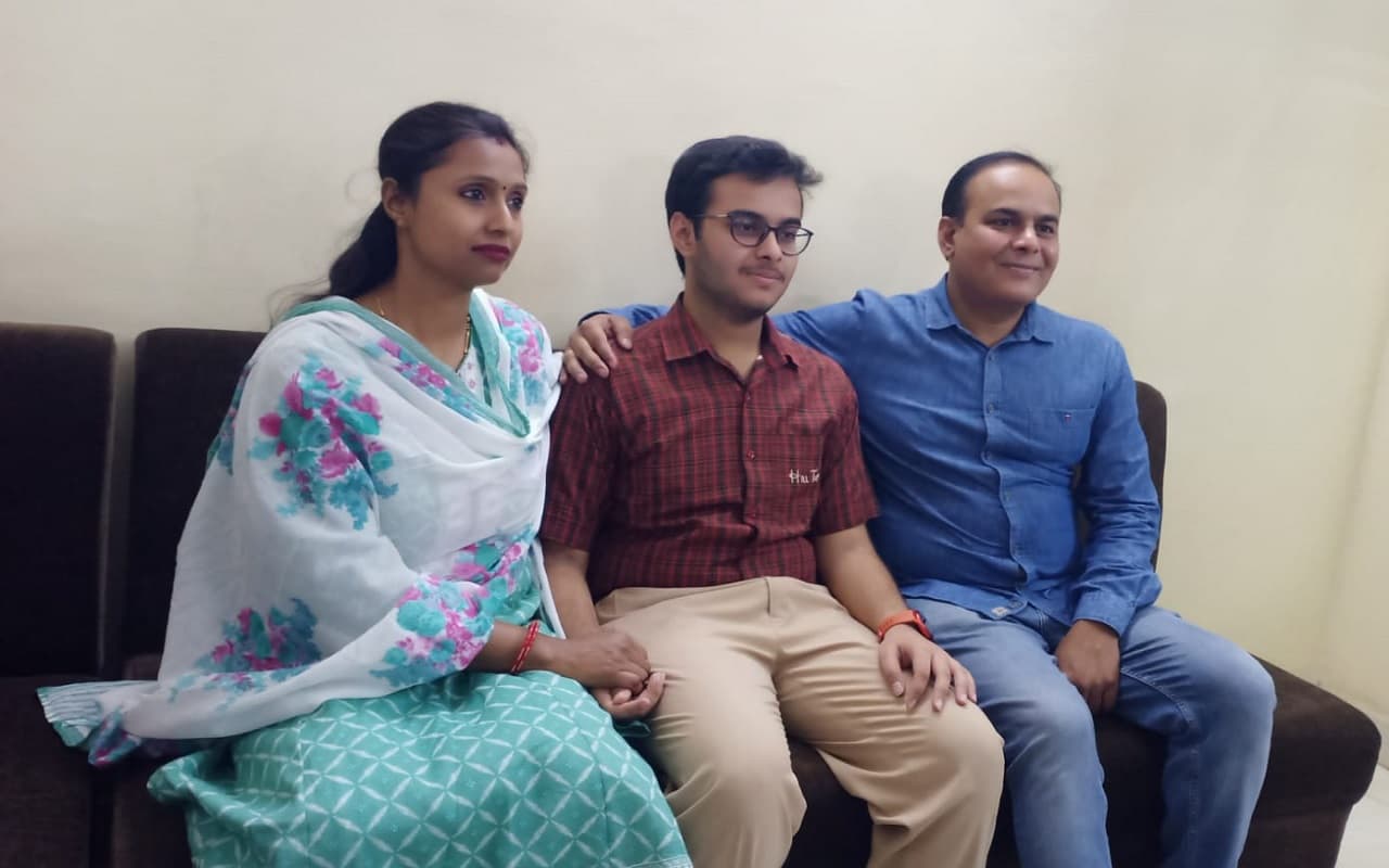 आईसीएसई 10वीं, 12वीं का रिजल्ट: जमशेदपुर का रूशील 10वीं में नेशनल टॉपर, 12वीं में ईशा स्टेट टॉपर