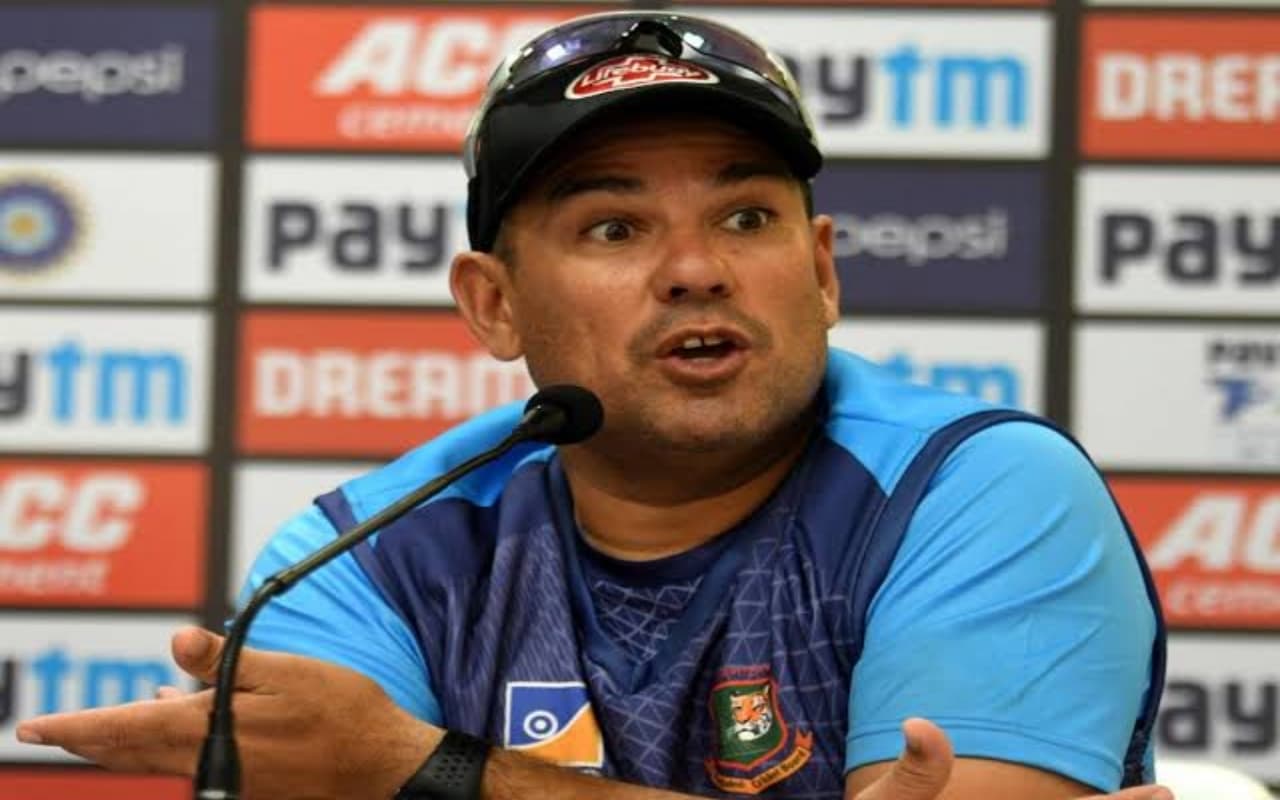 Russell Domingo Resigns: बांग्लादेश के कोच ने दिया इस्तीफा, भारत से टेस्ट सीरीज हारने के बाद लिया फैसला