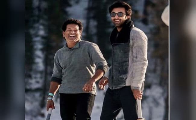 Sachin Tendulkar और Ranbir Kapoor की पुरानी तसवीर VIRAL, आपने देखी ?