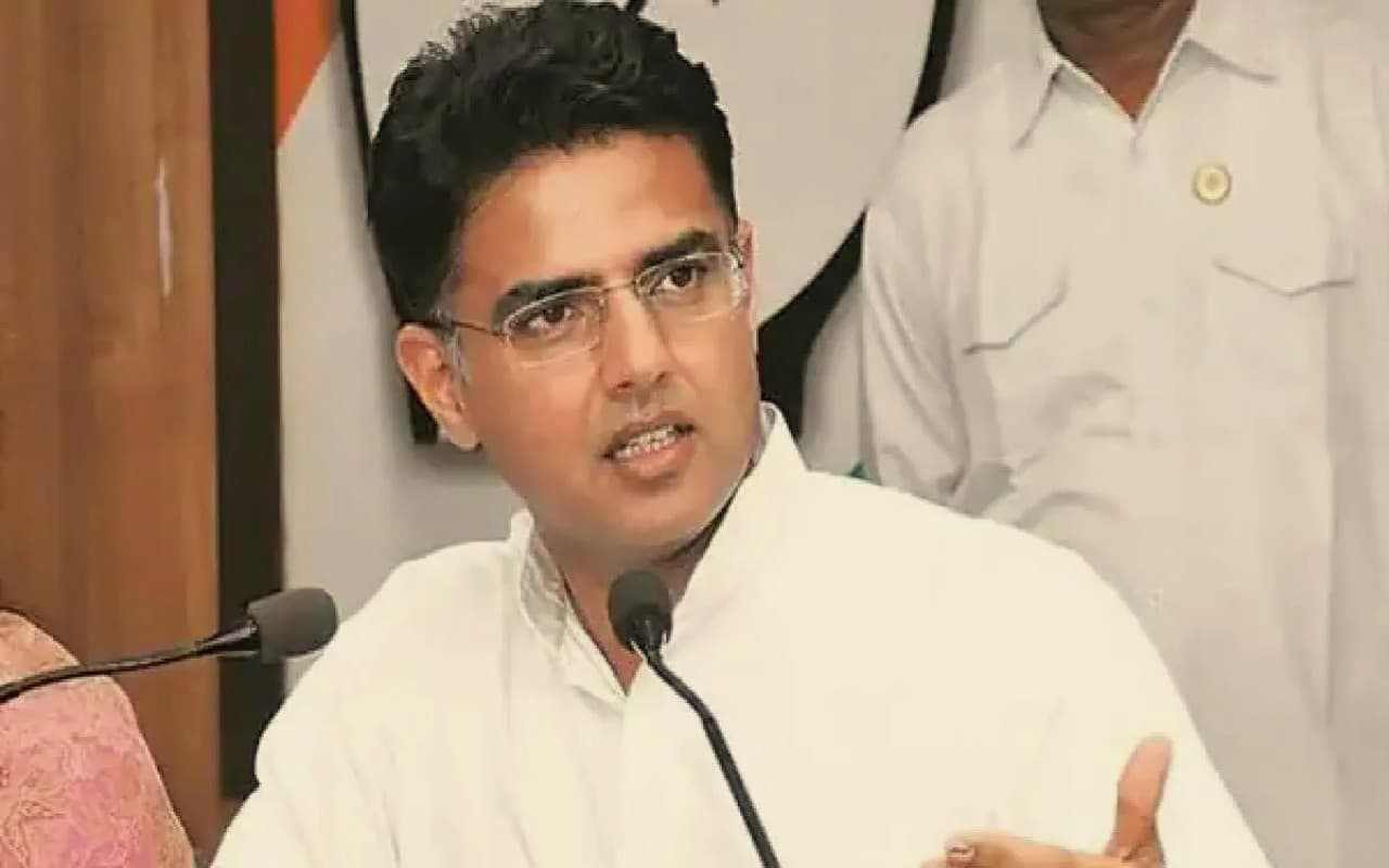 कांग्रेस की मैराथन बैठक के बाद मान गए सचिन पायलट, राजस्थान में एकजुट होकर कांग्रेस लड़ेगी विधानसभा चुनाव