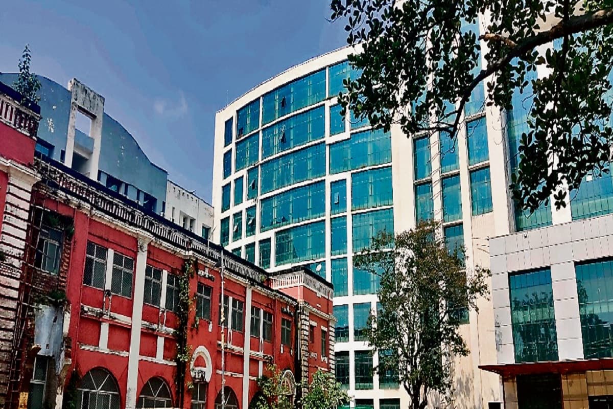 झारखंड हाईकोर्ट की सदर अस्पताल को चेतावनी- काम शुरू करें अस्पताल, वरना अब कहेंगे नहीं, कार्रवाई करेंगे