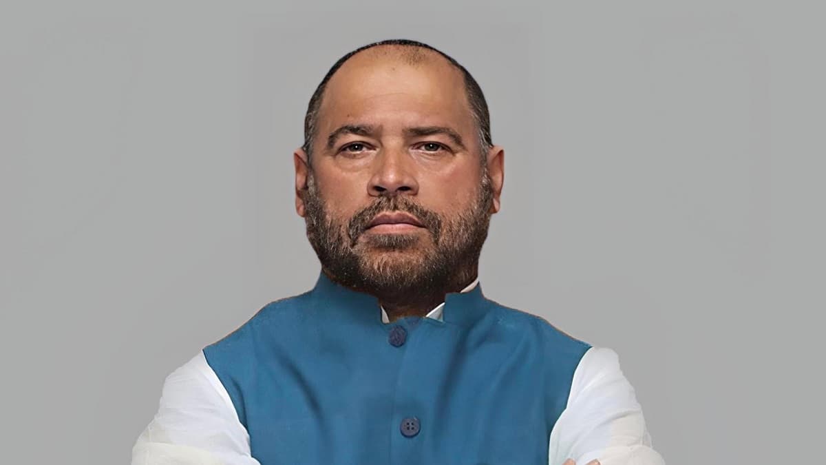 Bihar: लालू यादव के साले साधु यादव की बढ़ी मुश्किलें, पटना हाईकोर्ट ने दिया सरेंडर करने का निर्देश