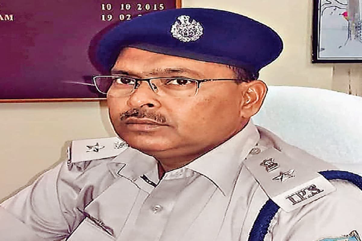 ईडी कार्यालय में हाजिर नहीं हुए साहिबगंज एसपी नौशाद आलम, 28 को फिर पूछताछ के लिए बुलाया गया