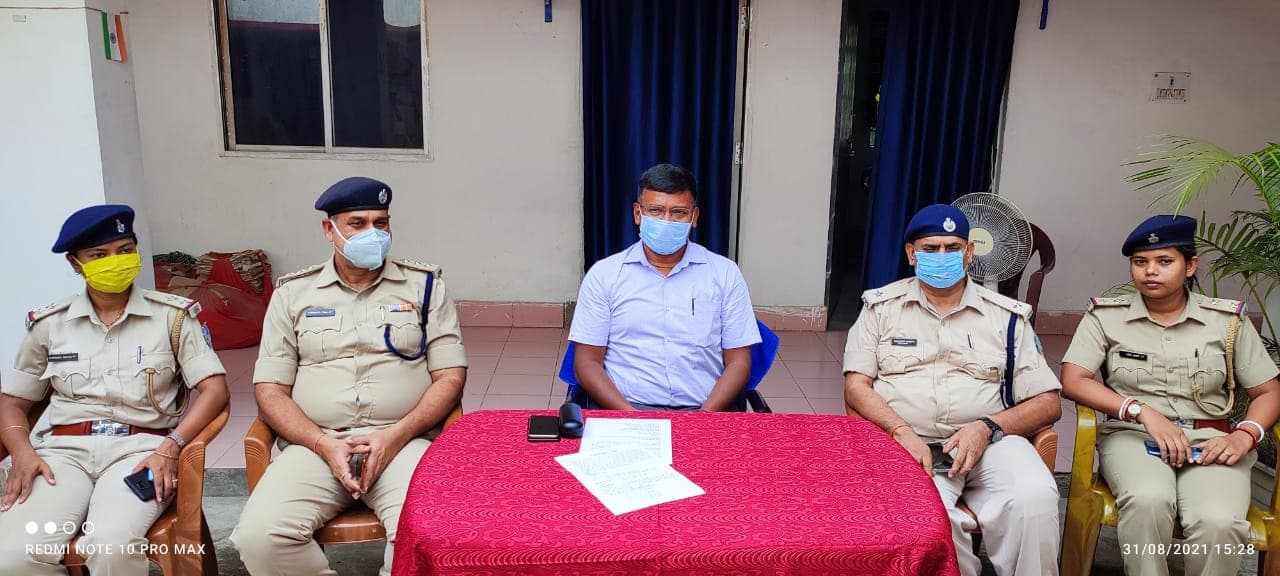 झारखंड के साहिबगंज में मानव तस्करों के चंगुल से 9 लोग मुक्त, 4 अरेस्ट, दिल्ली में बेचने की थी तैयारी