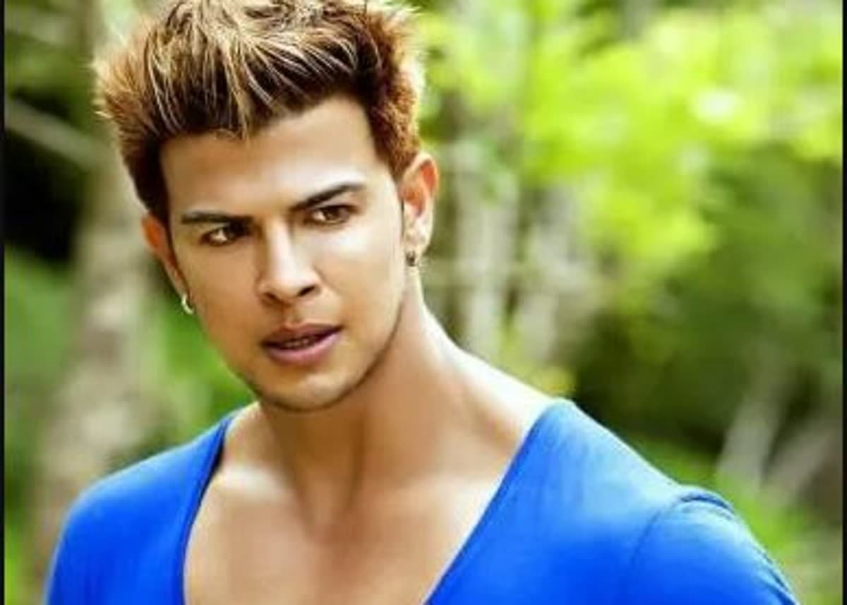 EXCLUSIVE : बिग बॉस के घर अच्छा खाना और अपना स्पेस मिस करूंगा- साहिल श्रॉफ