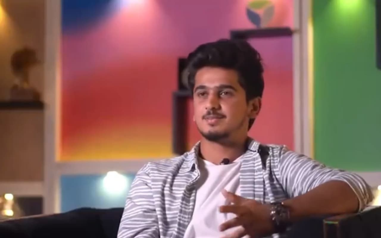 IPL 2023: RCB के लिए खेलना चाहता पाकिस्तान का यह धाकड़ बल्लेबाज, Virat Kohli का है 'जबरा' फैन