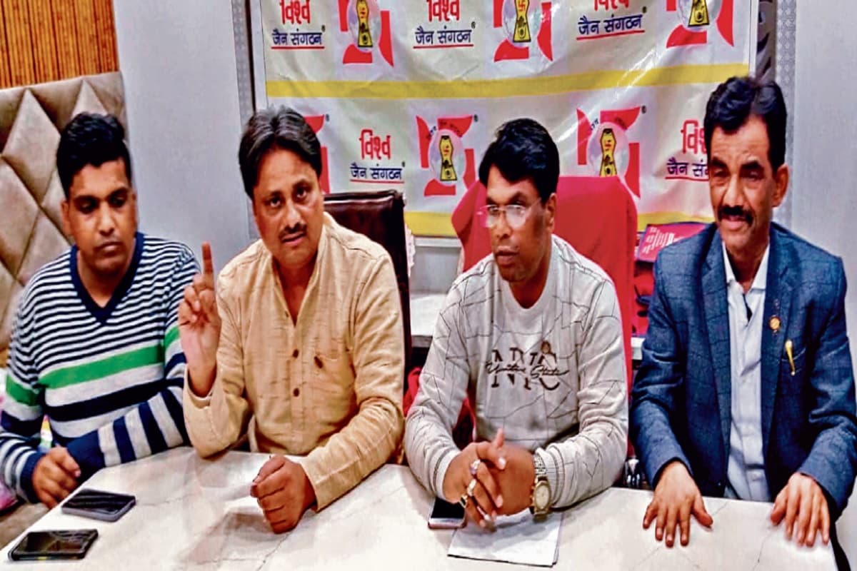 पूर्व सांसद सालखन मुर्मू के बयान से जैन समाज में बवाल, कर डाली ये मांग, आंदोलन की भी दी चेतावनी