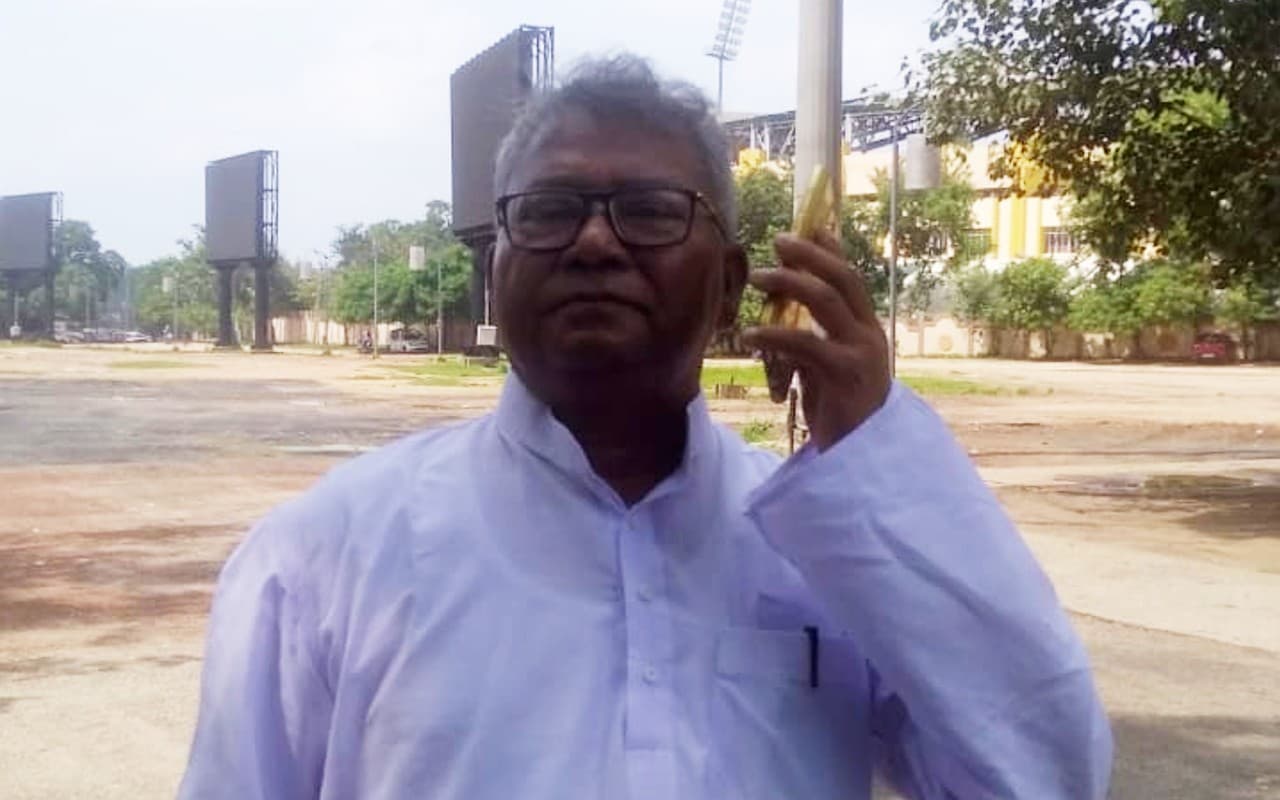 रांची में बोले सालखन मुर्मू- झारखंड समेत 5 राज्यों में कर देंगे रेल-रोड जाम, ये है पूरा मामला