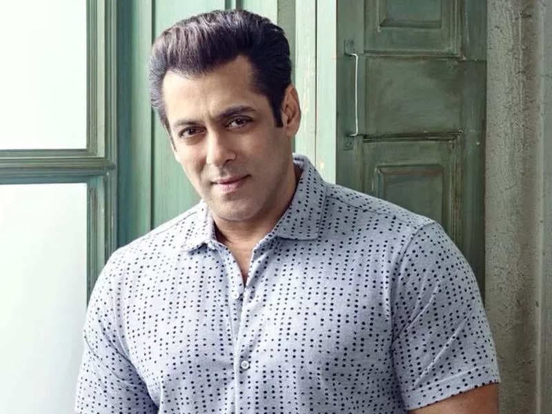 Salman Khan ने सच में कर ली शादी? खुद शेयर किया ये वीडियो, फैंस हुए कन्फ्यूज Salman Khan ने सच में कर ली शादी? खुद शेयर किया ये वीडियो, फैंस हुए कन्फ्यूज
