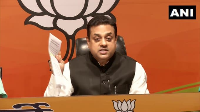 संबित पात्रा का आरोप-दिल्ली की दुष्कर्म पीड़िता की पहचान उजागर कर राहुल गांधी ने पोक्सो एक्ट का उल्लंघन किया