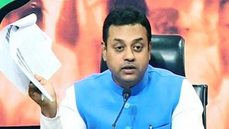 'मोदी अच्छा या गहलोत'?  राशन देने से पहले पूछा जा रहा सवाल, संबित पात्रा ने शेयर किया वीडियो