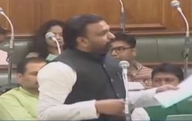 Bihar Politics: व्याकुल मत होइये…कहने वाले मंत्री ने अपने बयान के लिए विधानसभा अध्यक्ष से मांगी माफी, चौतरफा हुई थी आलोचना