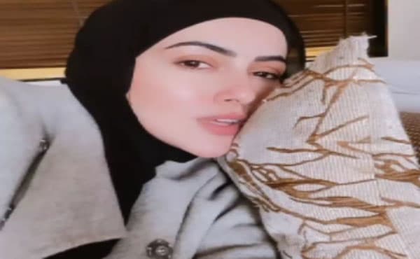 सना खान कुछ ऐसे मना रही हैं अपना हनीमून, Video हो रहा है Viral