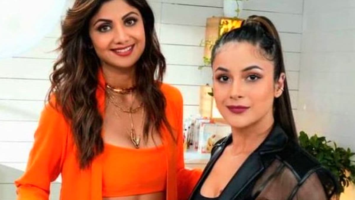 शिल्पा शेट्टी के नये टॉक शो Shape Of You में पहुंचीं शहनाज गिल, बोलीं- ‘सिद्धार्थ हमेशा मुझे... VIDEO