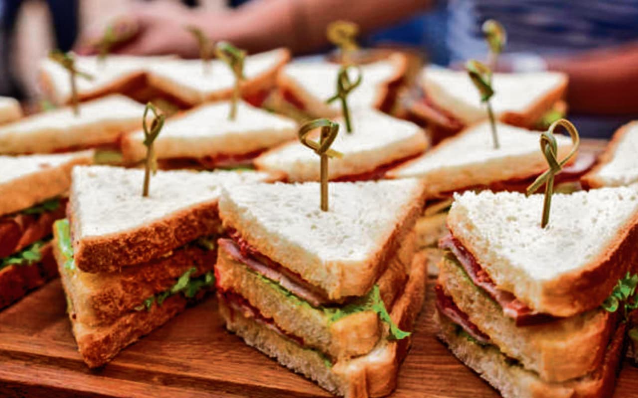 Mini Sandwich Recipe: झटपट बनायें यह मिनी सैंडविच, ये है सबसे आसान तरीका