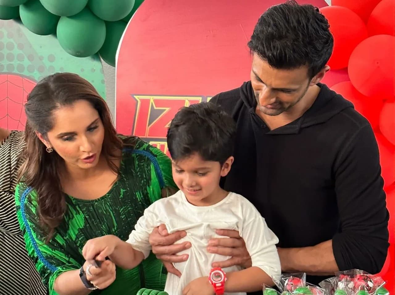 Sania Mirza-Shoaib Malik ‘divorce’: आयशा उमर ने शोएब मलिक से शादी के सवाल पर दिया यह जवाब