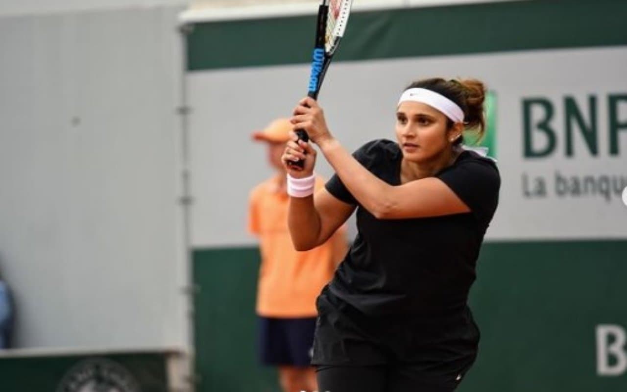 Sania Mirza Retirement: अब टेनिस कोर्ट पर नहीं दिखेगा सानिया मिर्जा का जादू, AO में आएंगी आखिरी बार नजर