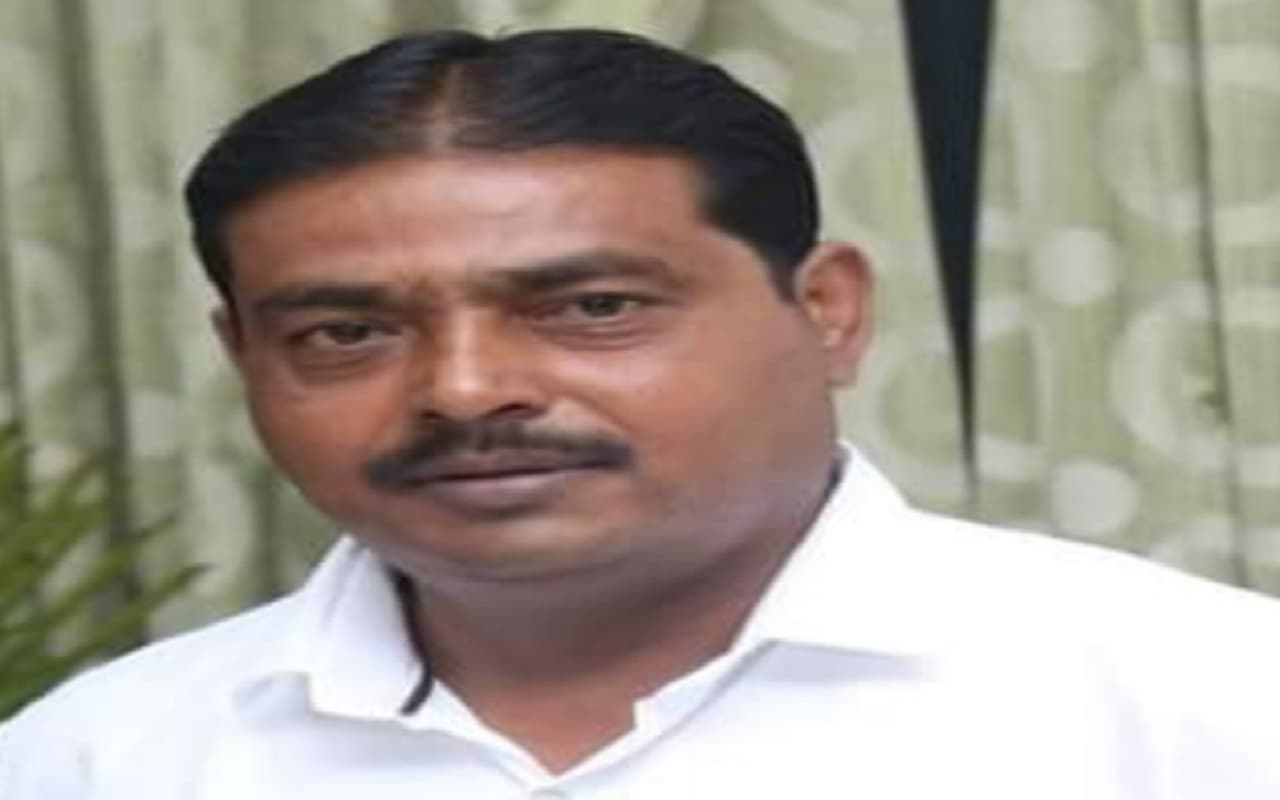 द केरल स्टोरी को हेमंत सरकार करे टैक्स फ्री, विधायक इरफान अंसारी को श्री महावीर मंडल ने दी ये चुनौती