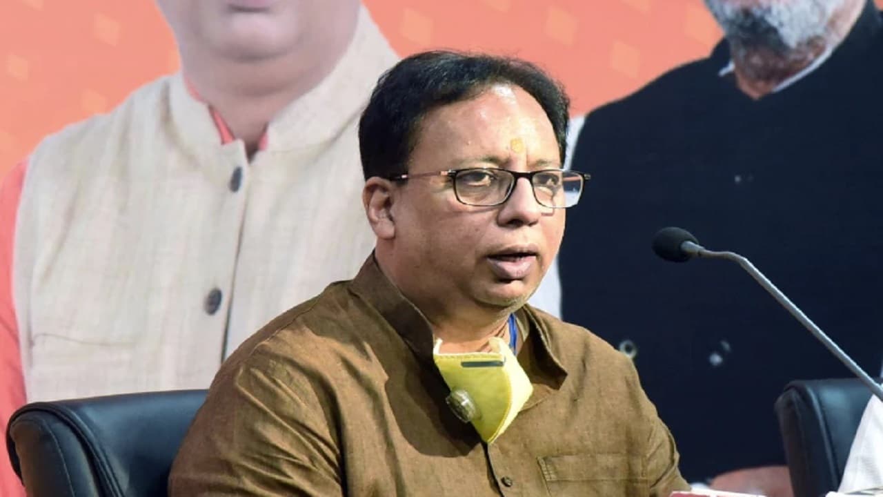 नौकरियों का वायदा केवल औद्योगिकीकरण से होगा पूरा, बोले संजय जायसवाल- आश्रित नहीं, आत्मनिर्भर बने बिहार