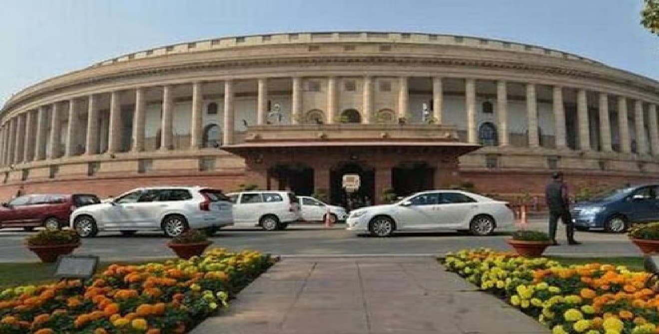 दिल्ली में कोरोना का कहर, कैसे होगा संसद का मॉनसून सत्र, पीएम की सुरक्षा ने बढ़ायी चिंता